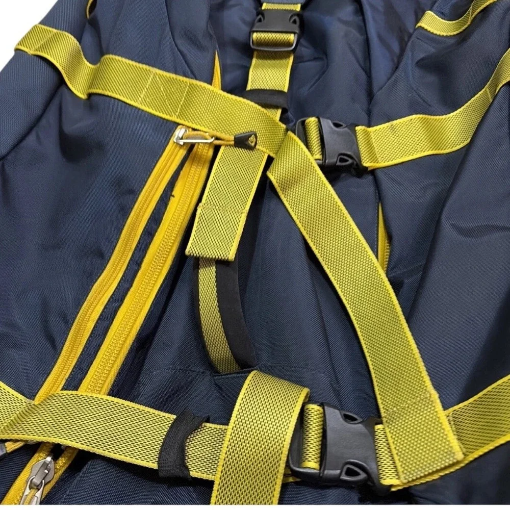 REI Wheeled Rolling Duffel Bag Navy Blue Yellow Large Travel Luggage‎ 36x18